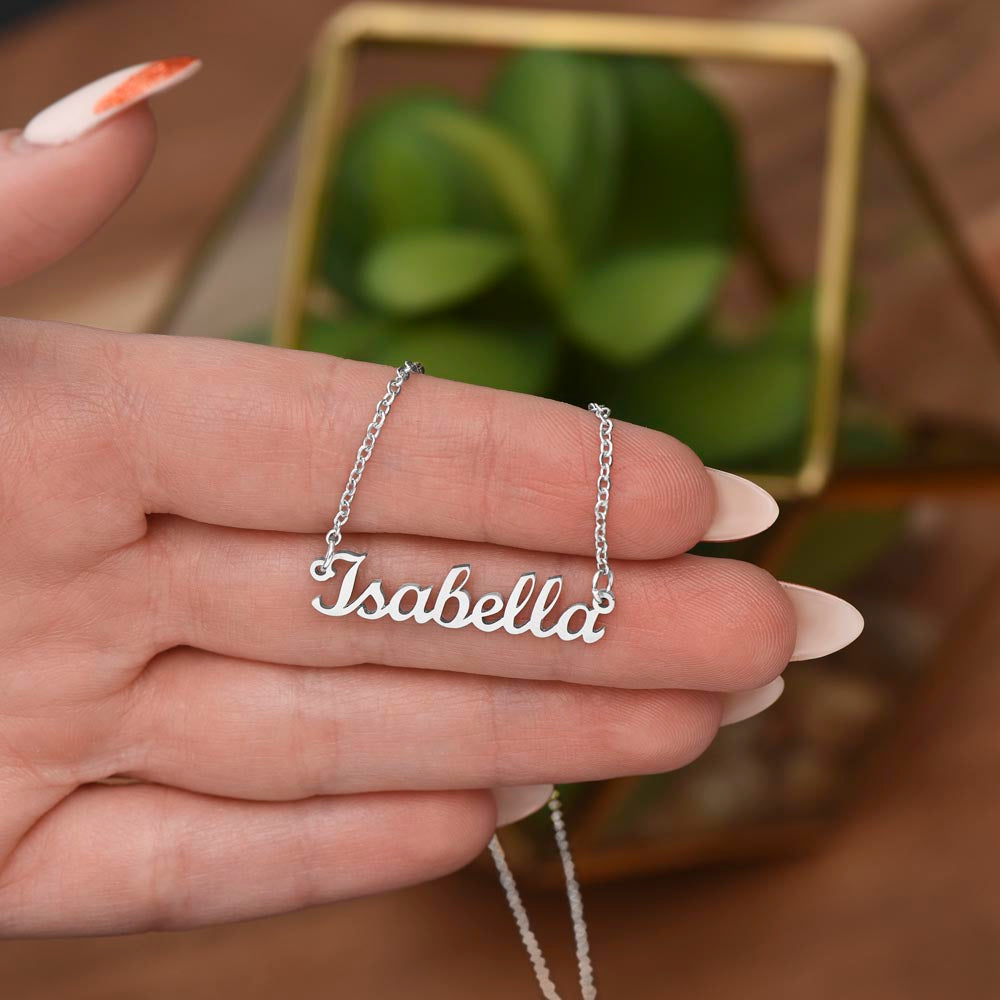 Personalised Name Necklace for Mum – Unique Gift from Daughter | SparklinGifts